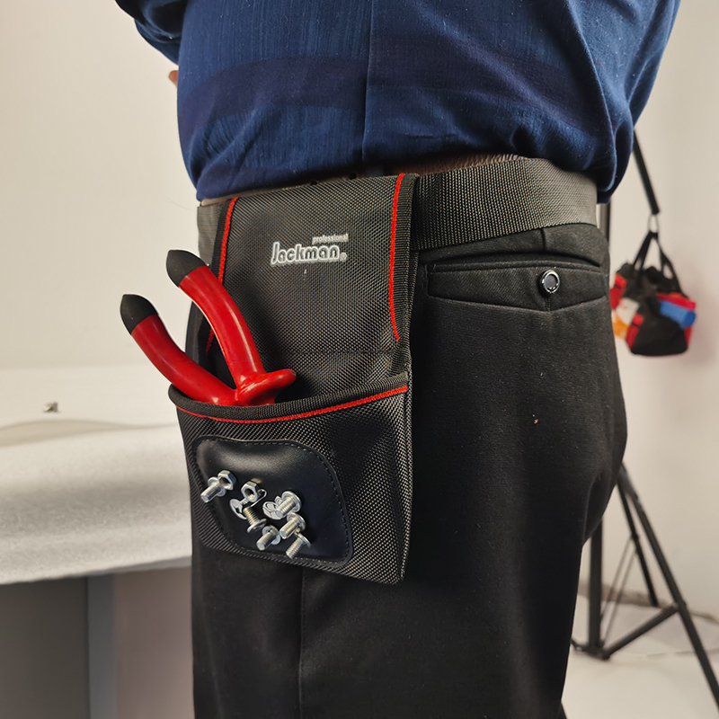 {$ v2.title | str_replace = '